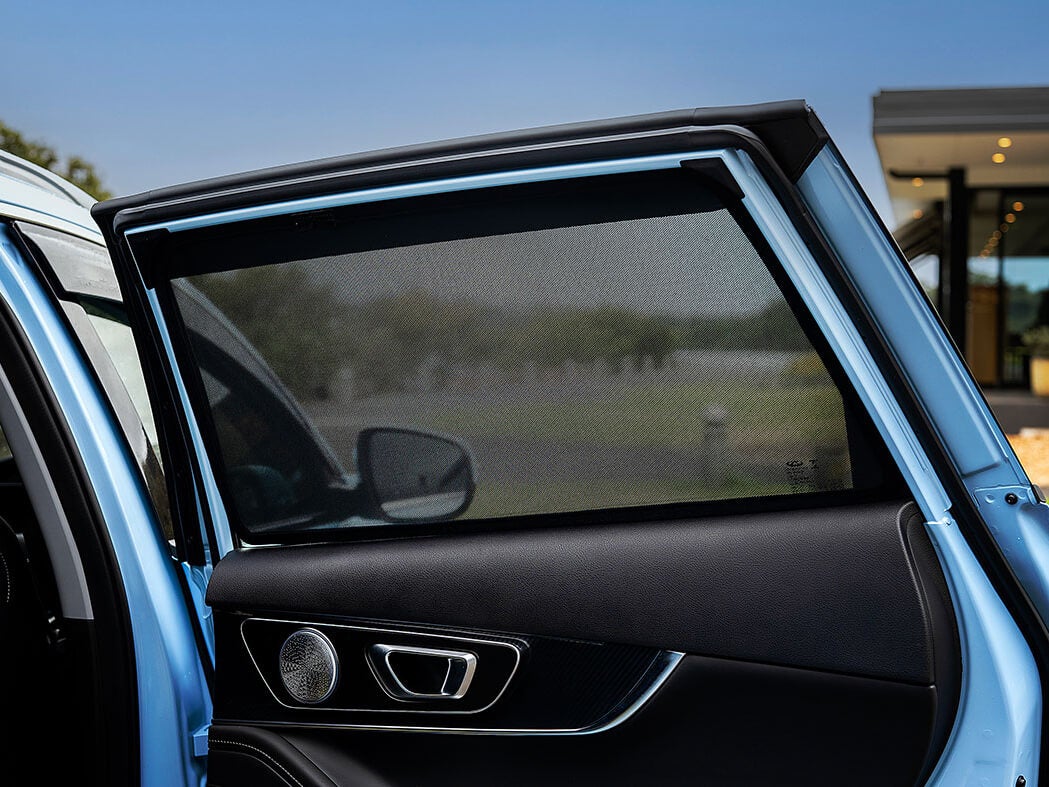 Rear Window Shades